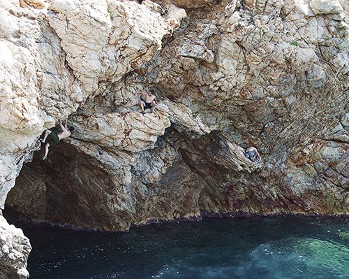 deep water soloing in Cala Pola on the Costa Brava
