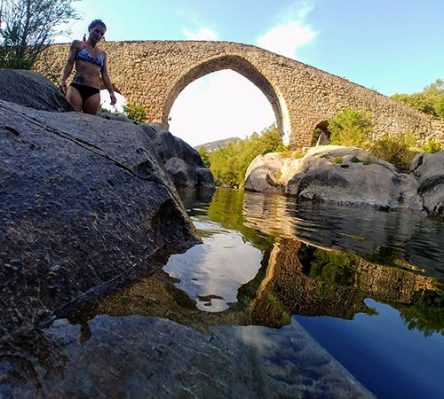 rock climbing and swimming in Berga Catalunya at the foot of the Pyrenees